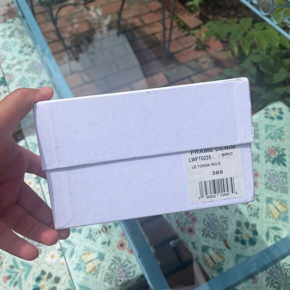 FRAME Le Tonga Suede Mules NIB - Picture 8 of 13